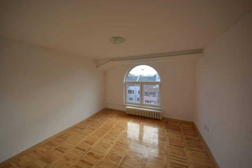 Квартира, 678 м², 151 741$ — FAKTOR